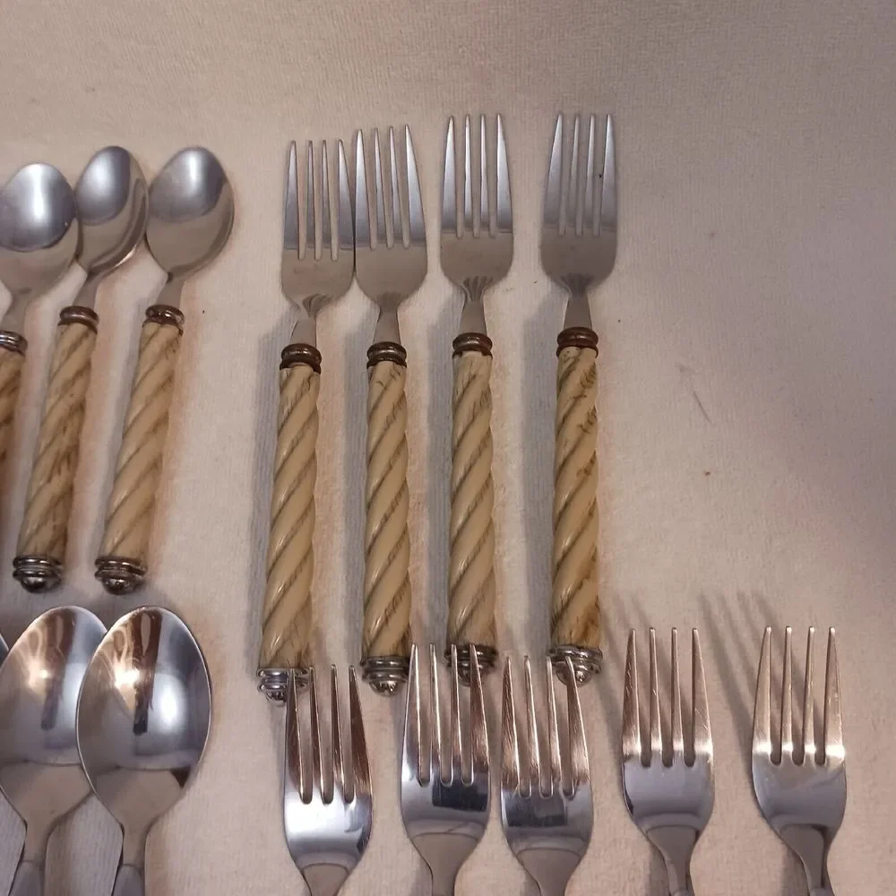 Vintage mcm flatware